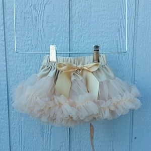 Baby kireisui tutu tan peach ruffles